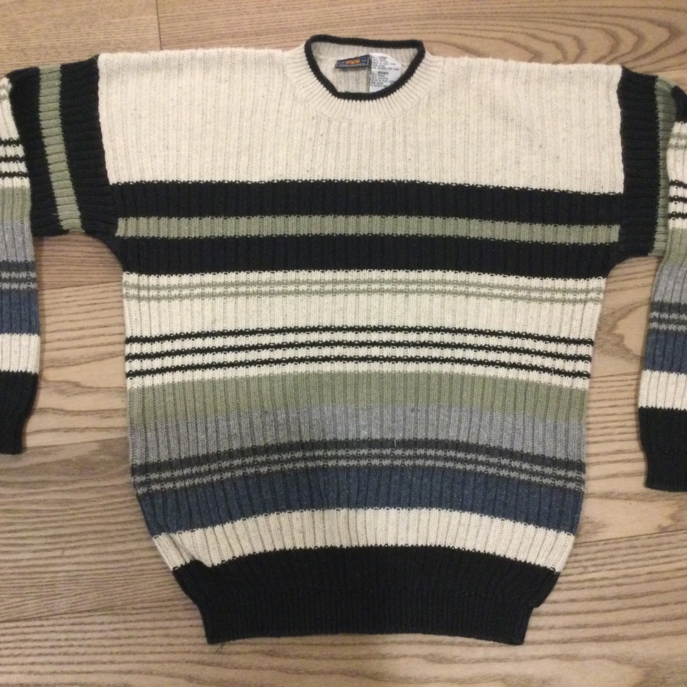 Men’s crew neck sweater
